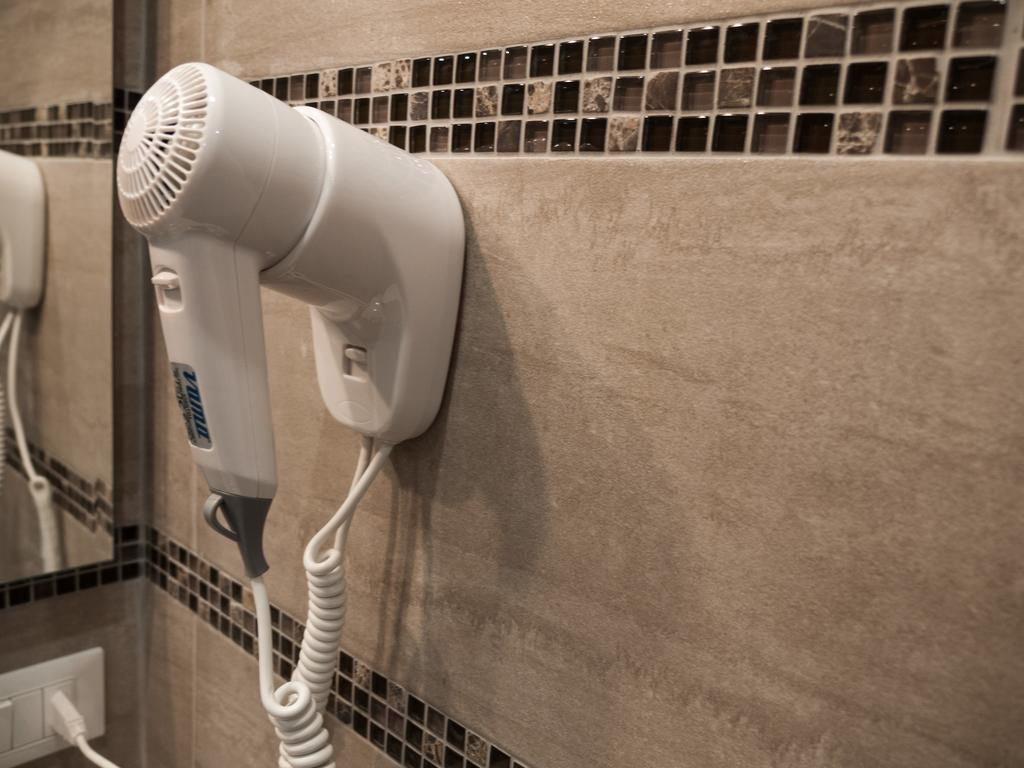 Bed Milano Linate Hotel Phòng bức ảnh
