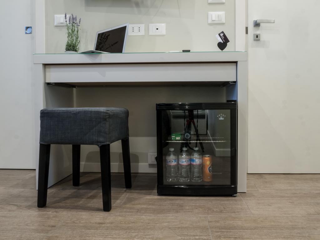 Bed Milano Linate Hotel Phòng bức ảnh